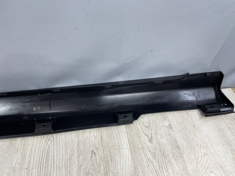 Накладка порога, 1000 рублей, Москва