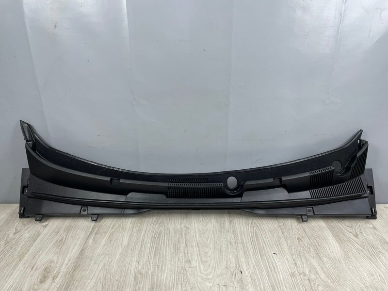 Планка под лобовое стекло, 5500 рублей, Москва