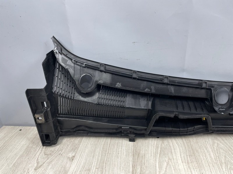 Планка под лобовое стекло, 5500 рублей, Москва