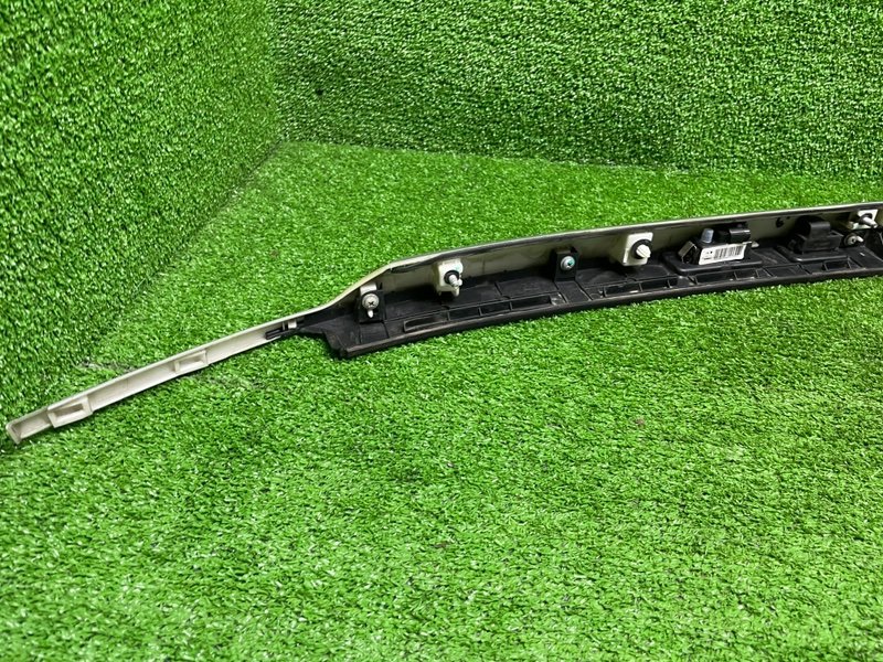 Накладка двери багажника, 12000 рублей, Москва