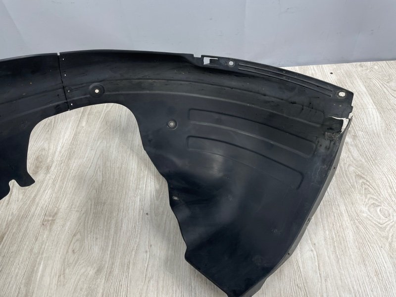 Подкрылок, 1500 рублей, Москва