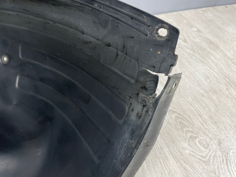 Подкрылок, 1500 рублей, Москва