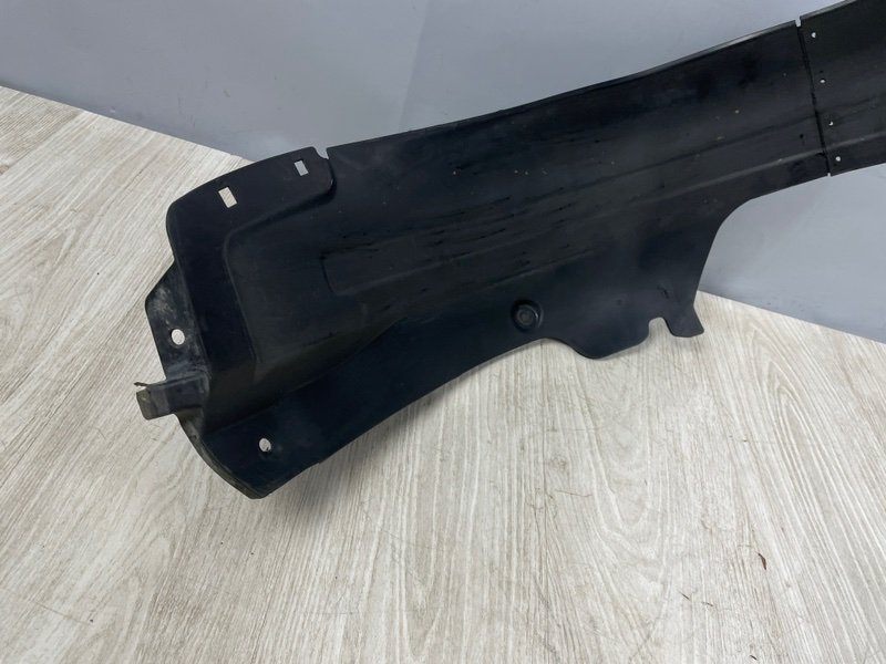 Подкрылок, 1500 рублей, Москва