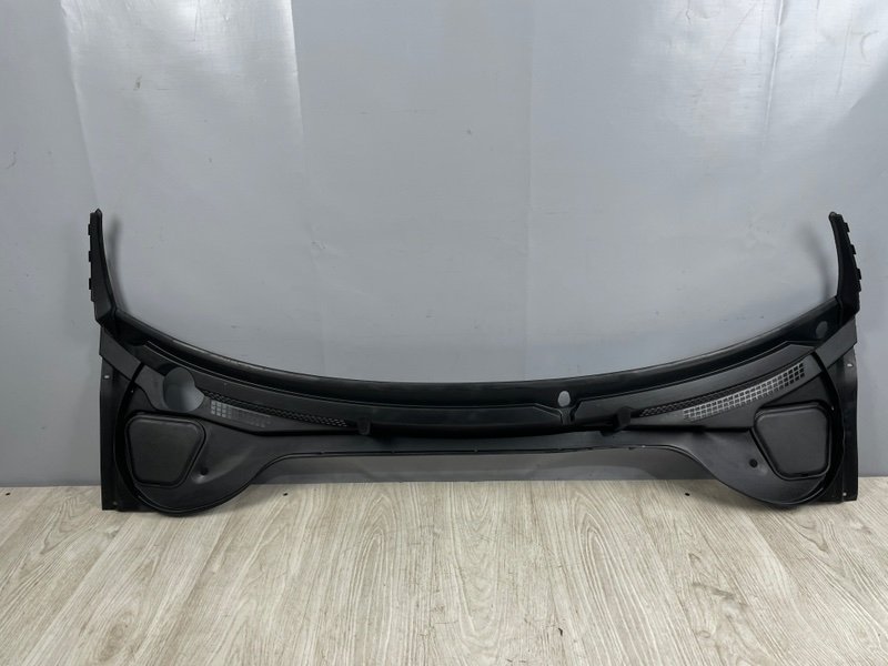 Планка под лобовое стекло, 3000 рублей, Москва