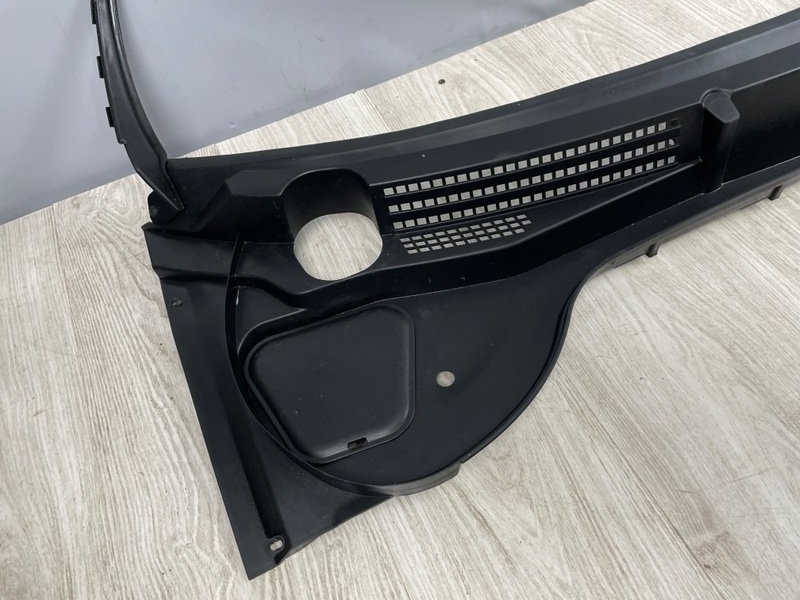 Планка под лобовое стекло, 3000 рублей, Москва