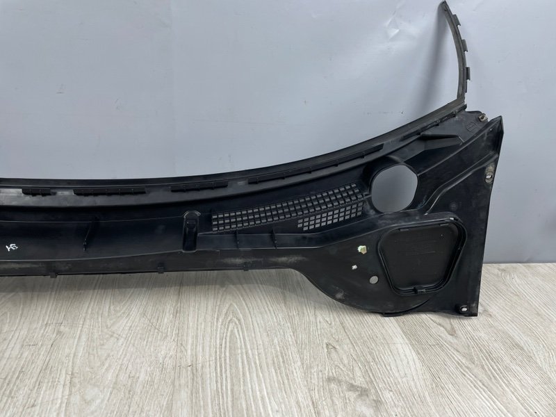 Планка под лобовое стекло, 3000 рублей, Москва