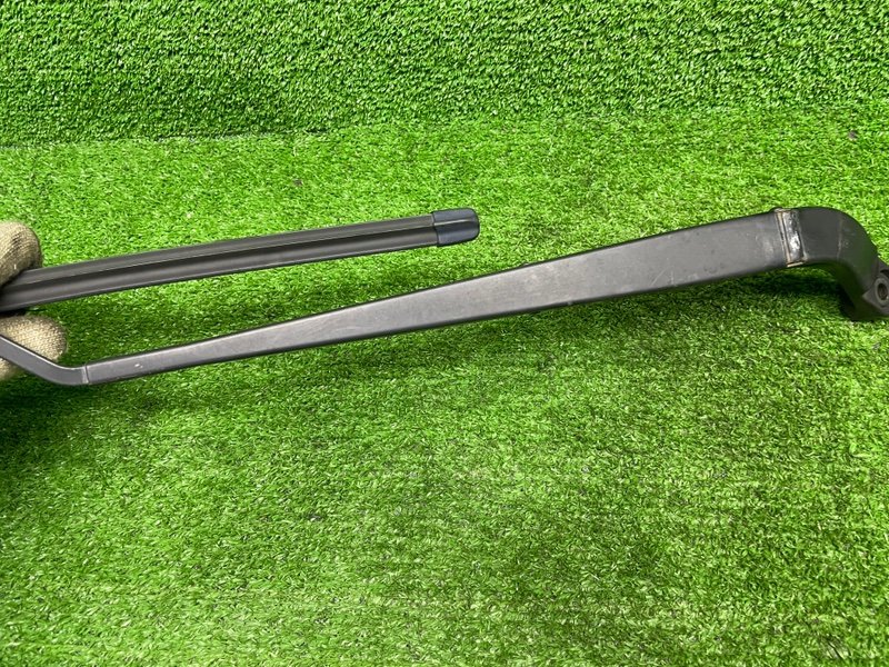 Поводок стеклоочистителя передний, 800 рублей, Москва