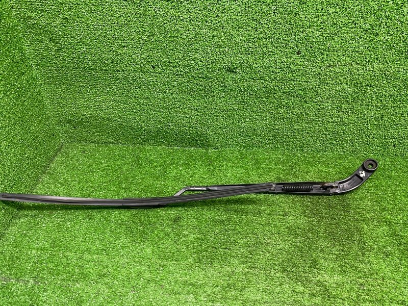 Поводок стеклоочистителя передний, 800 рублей, Москва