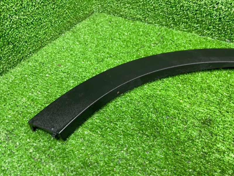 Накладка крыла, 2000 рублей, Москва