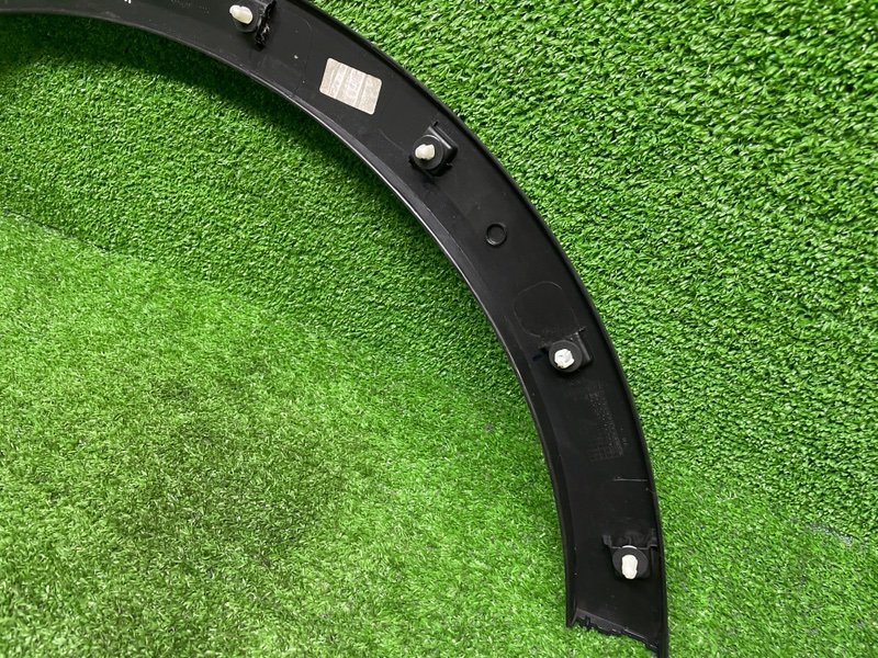 Накладка крыла, 2000 рублей, Москва