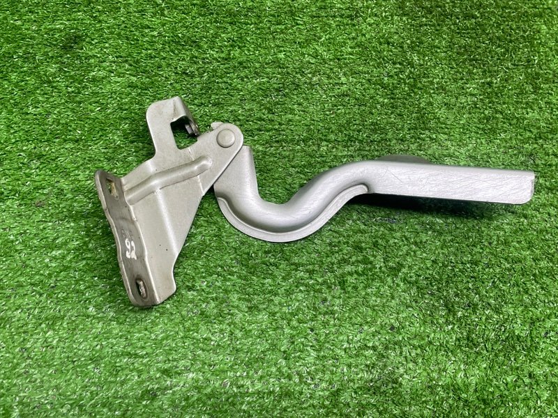 Петля капота, 1000 рублей, Москва