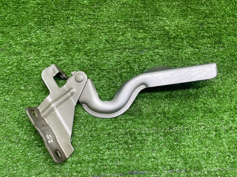 Петля капота, 1000 рублей, Москва