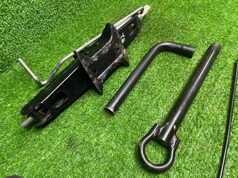 Домкрат, 2000 рублей, Москва