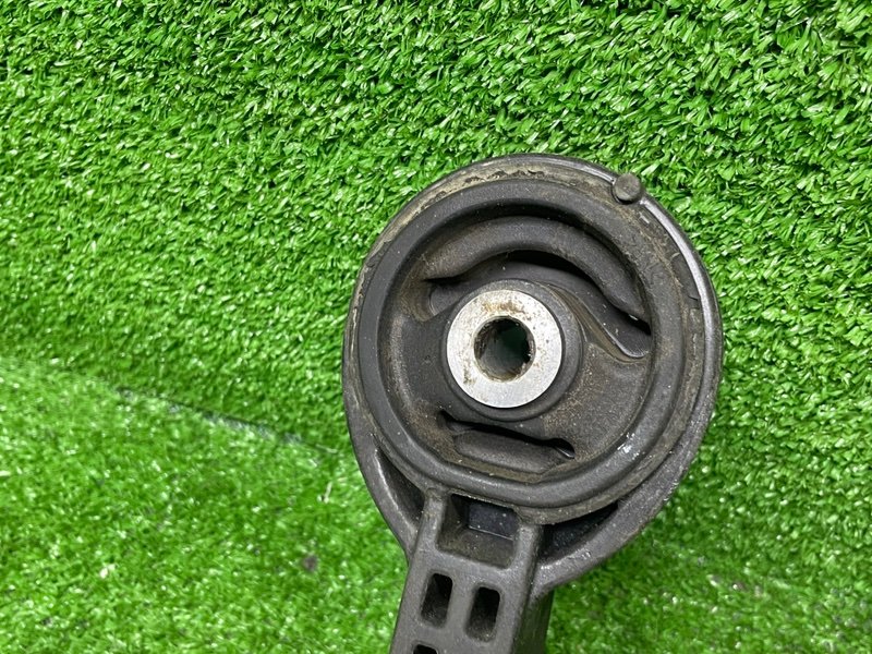 Опора двигателя, 1500 рублей, Москва