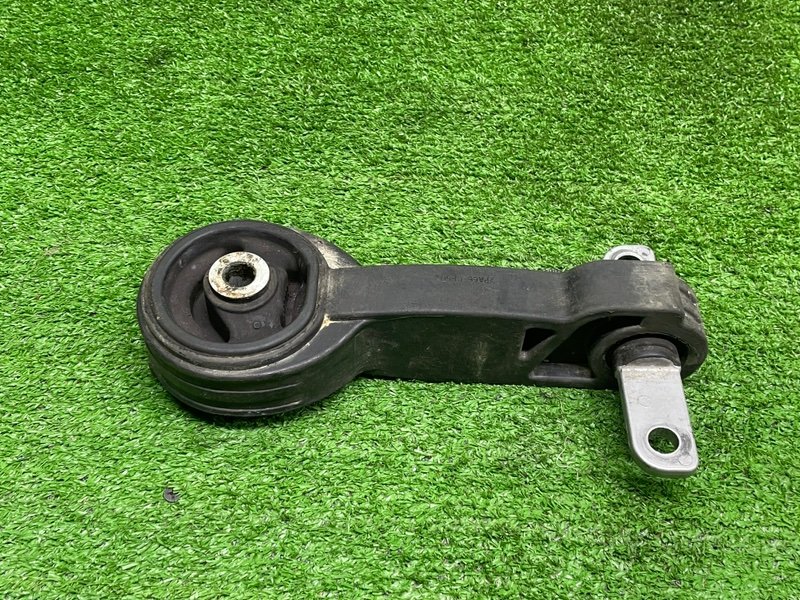 Опора двигателя, 1500 рублей, Москва