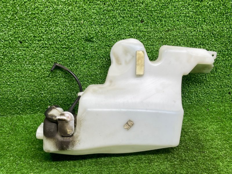 Бачок омывателя лобового стекла, 1050 рублей, Москва