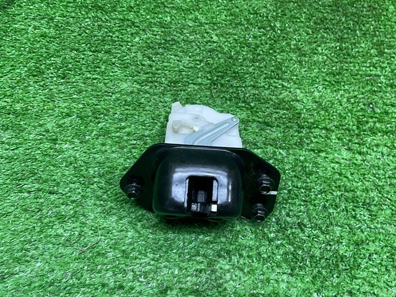 Замок багажника, 2000 рублей, Москва