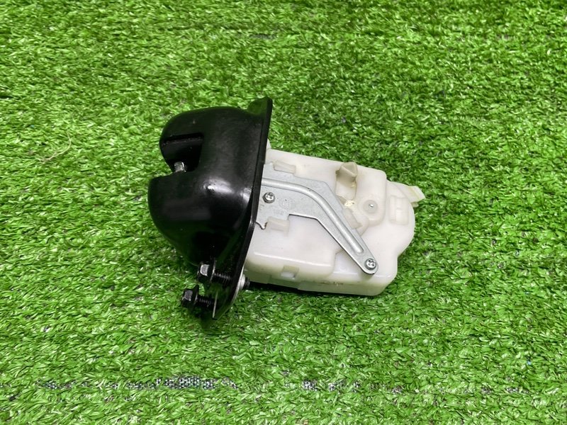 Замок багажника, 2000 рублей, Москва