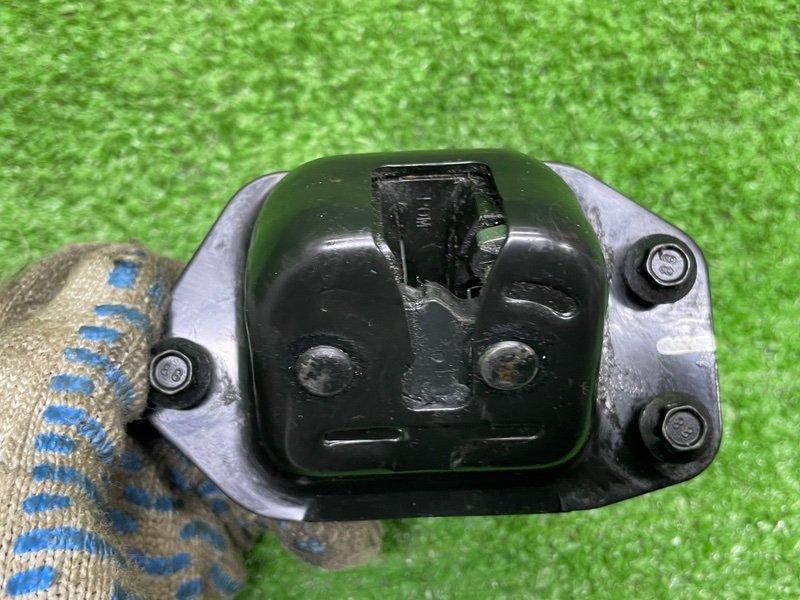 Замок багажника, 2000 рублей, Москва