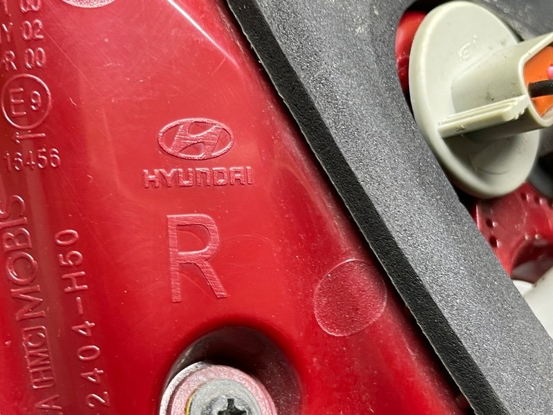 Фонарь задний правый, 3500 рублей, Москва