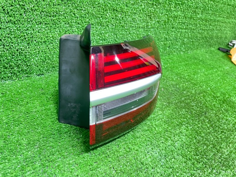 Фонарь задний правый, 3500 рублей, Москва