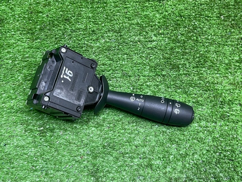 Переключатель стеклоочистителей, 2000 рублей, Москва