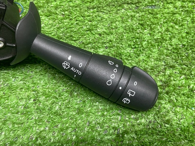 Переключатель стеклоочистителей, 2000 рублей, Москва