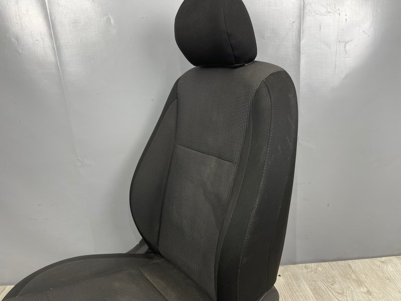 Сиденье переднее правое, 6000 рублей, Москва