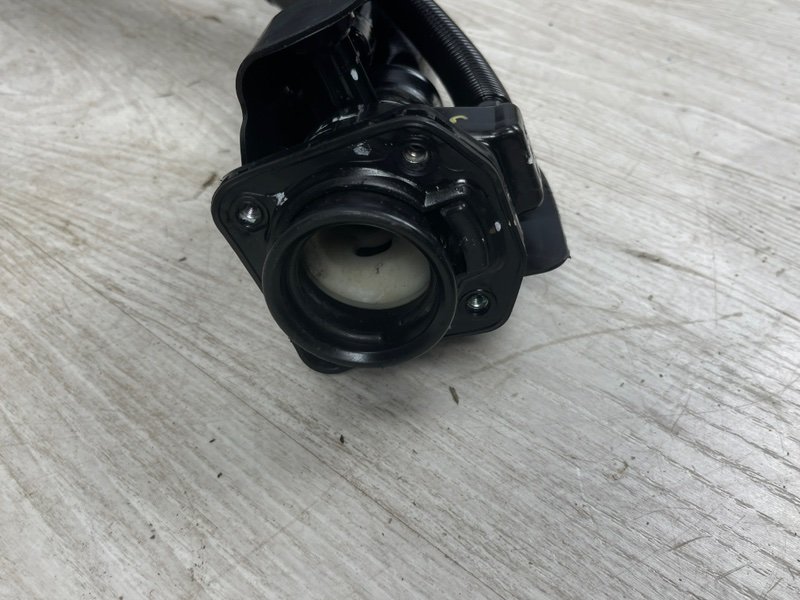 Горловина топливного бака, 2000 рублей, Москва