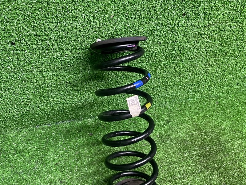 Пружина задняя, 500 рублей, Москва