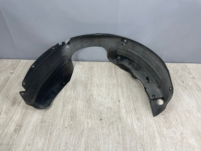 Подкрылок, 1500 рублей, Москва