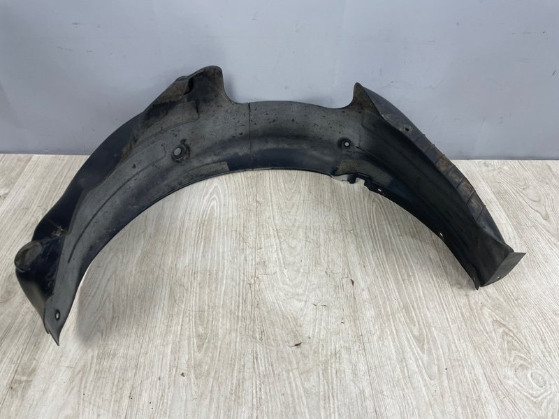 Подкрылок, 1500 рублей, Москва