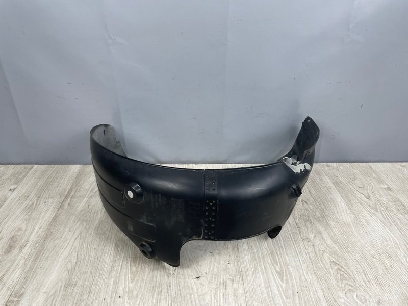 Подкрылок, 1500 рублей, Москва