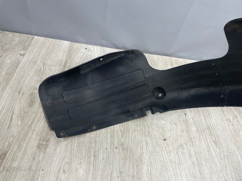 Подкрылок, 1500 рублей, Москва