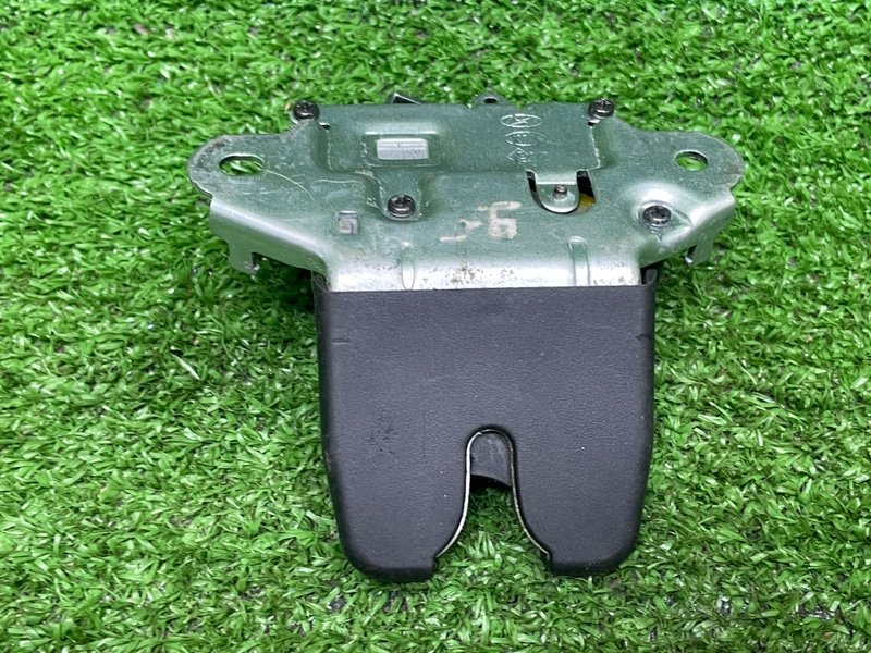 Замок багажника, 2500 рублей, Москва