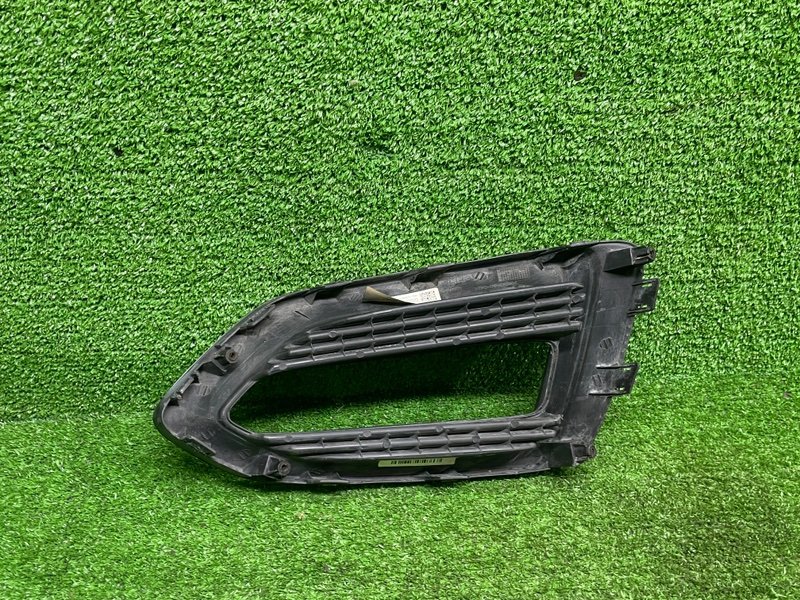 Накладка противотуманной фары, 500 рублей, Москва