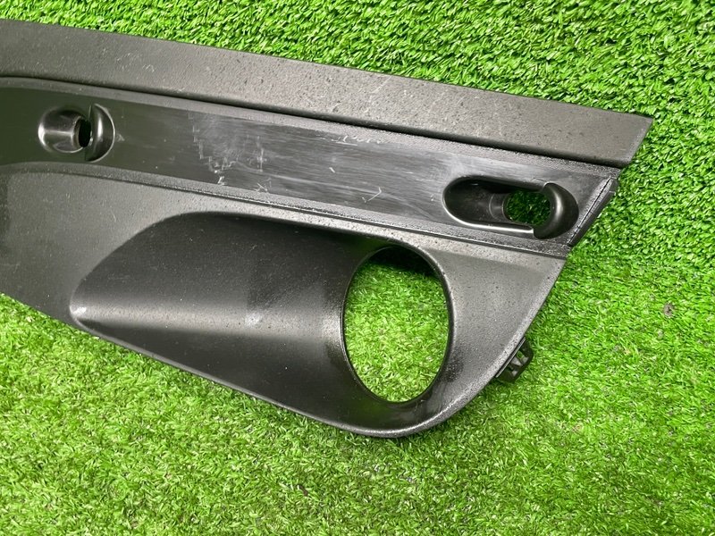 Накладка противотуманной фары, 500 рублей, Москва