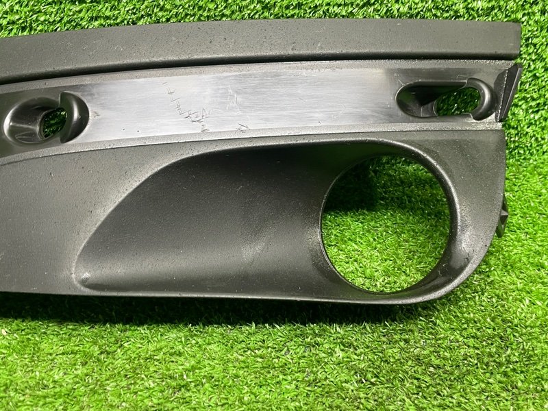 Накладка противотуманной фары, 500 рублей, Москва