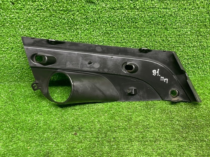 Накладка противотуманной фары, 500 рублей, Москва