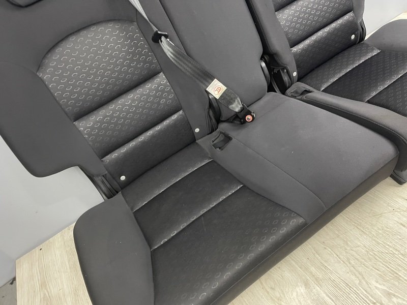 Сиденье заднее, Москва