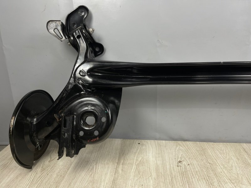 Балка задняя, 29000 рублей, Москва