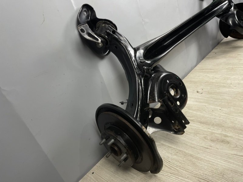 Балка задняя, 29000 рублей, Москва