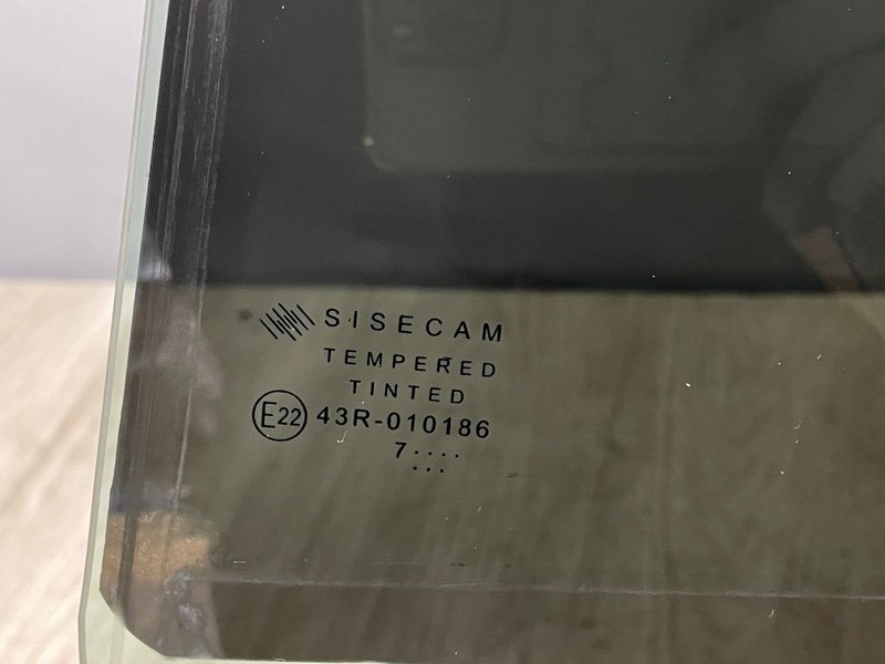 Стекло двери задней левой, 2000 рублей, Москва