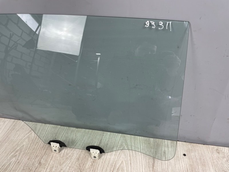 Стекло двери задней правой, 3500 рублей, Москва