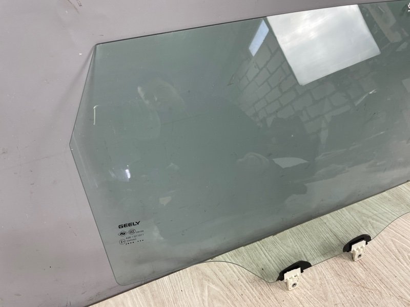 Стекло двери задней правой, 3500 рублей, Москва