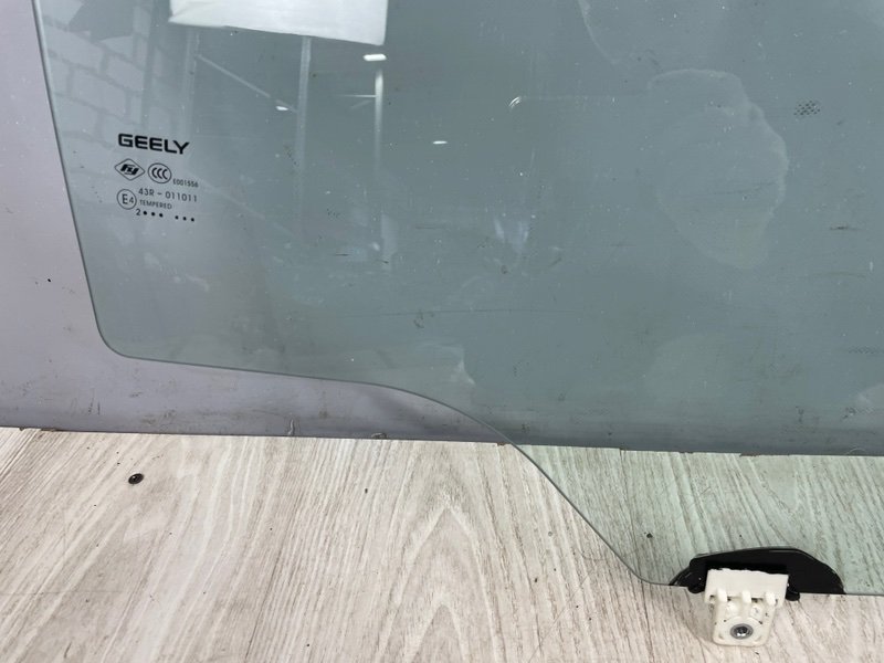 Стекло двери задней правой, 3500 рублей, Москва