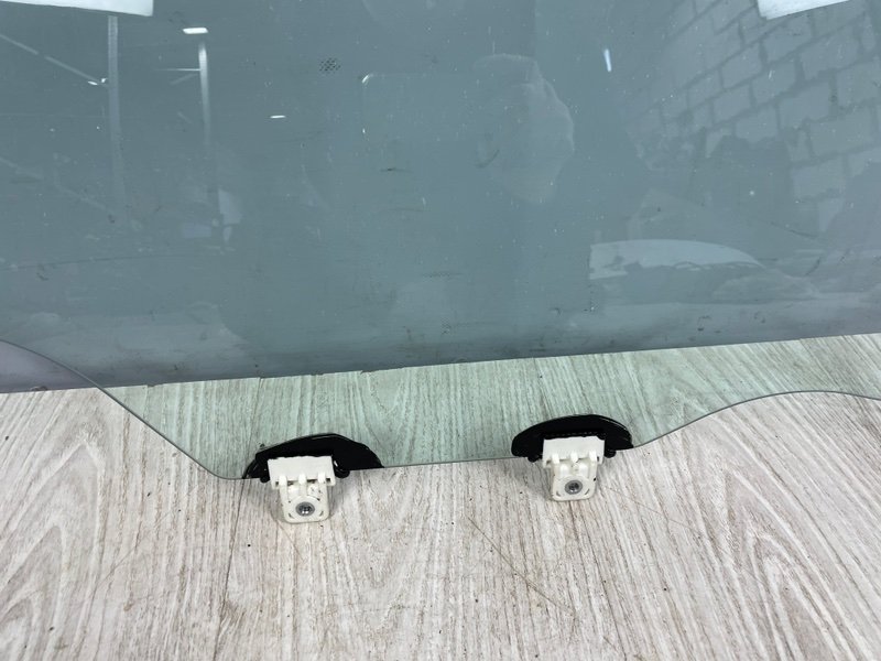 Стекло двери задней правой, 3500 рублей, Москва