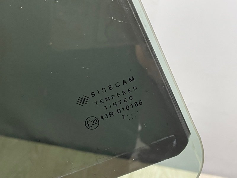 Стекло двери задней правой, 2000 рублей, Москва