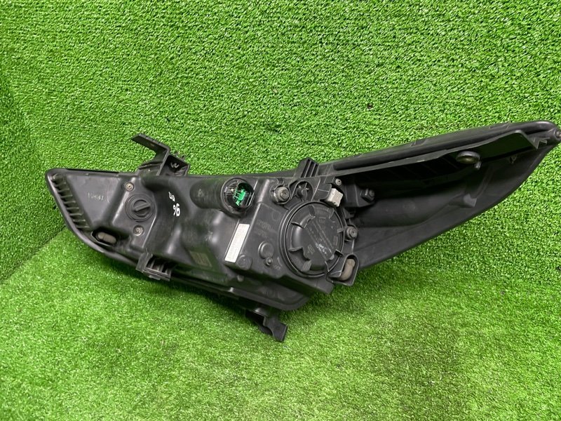 Фара правая, 3000 рублей, Москва