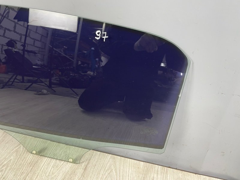 Стекло двери задней левой, 1000 рублей, Москва